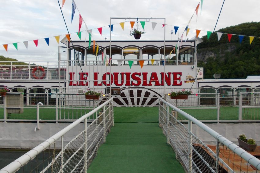 le louisiane surchauffant plage gouapes doouape croisière théâtralisée spectacle festival de bouche à oreille 2023 jura